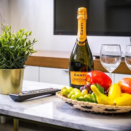Haus Top Rated Luxury - Parking - Wifi - Smart Tv Apartman Birmingham