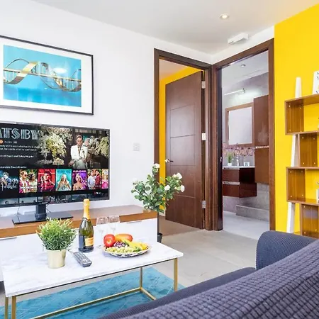Haus Top Rated Luxury - Parking - Wifi - Smart Tv Apartman